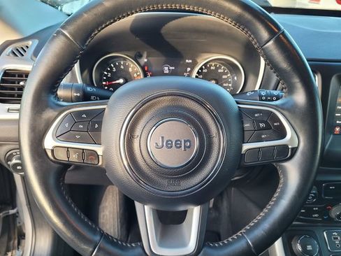 Used 2018 Jeep Compass Latitude w/ Popular Equipment Group AWD/4WD image 23