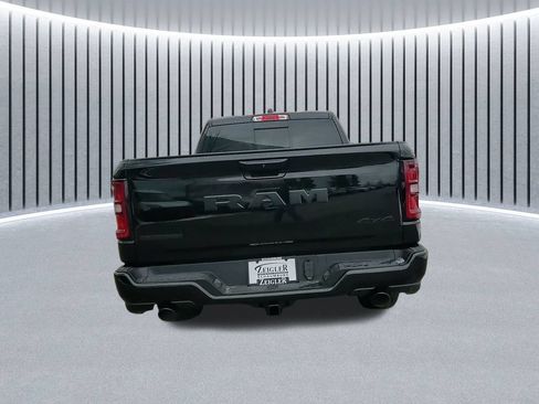 New 2026 RAM 1500 Big Horn AWD/4WD image 13