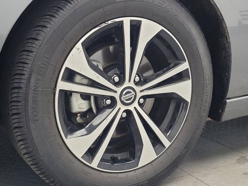 Used 2023 Nissan Sentra SV FWD image 31