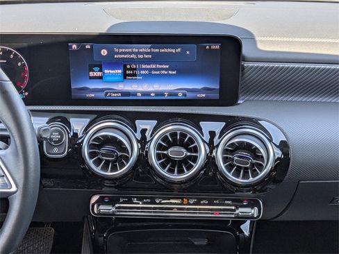 Used 2025 Mercedes-Benz CLA 250 image 18