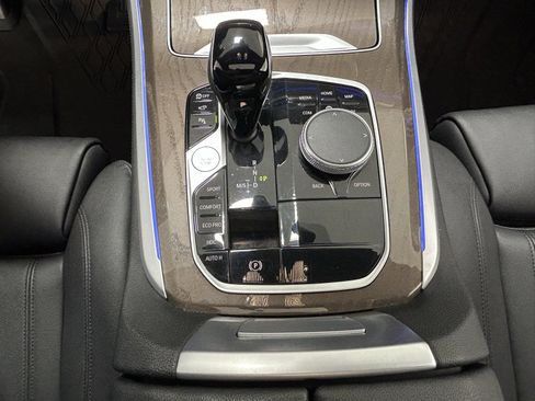 Used 2022 BMW X5 xDrive40i w/ Premium Package image 22