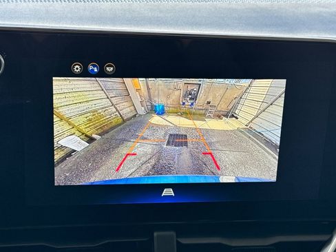 New 2025 Chevrolet Equinox LT FWD image 20