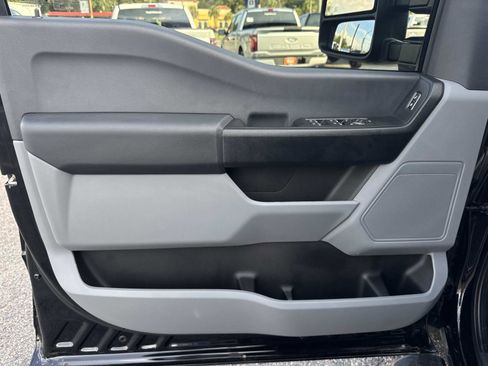 Used 2025 Ford F350 XL w/ XL Driver Assist Package image 17