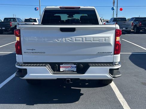 New 2026 Chevrolet Silverado 1500 Custom image 4