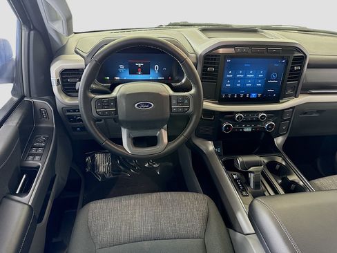 Used 2023 Ford F150 Lightning XLT image 17