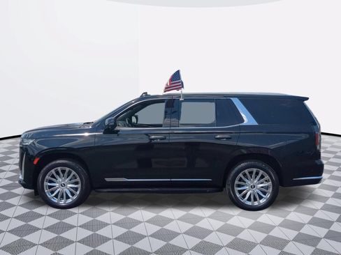 Certified 2021 Cadillac Escalade Premium Luxury AWD/4WD image 4