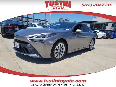 Certified 2023 Toyota Mirai w/ Advanced Technology Package RWD image 1