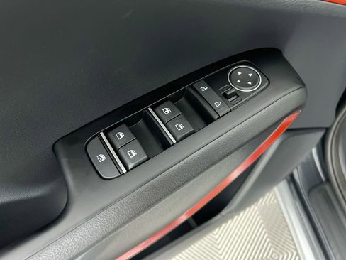 Certified 2025 Kia Soul GT-Line w/ GT-Line Technology Package FWD image 16