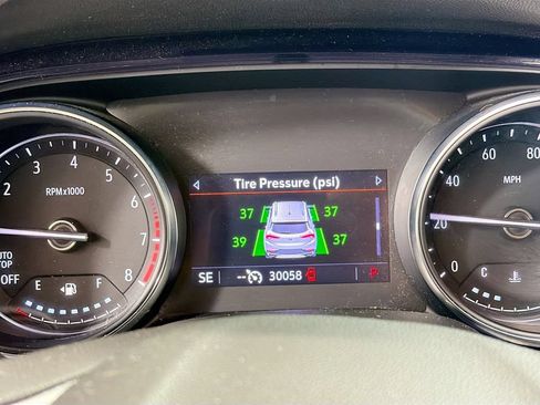 Used 2023 Buick Encore GX Preferred w/ Cold Weather Comfort Package FWD image 15