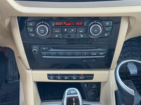 Used 2014 BMW X1 xDrive28i AWD/4WD image 11