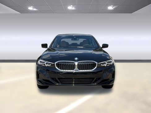 New 2026 BMW 330i Sedan w/ Convenience Package RWD image 5