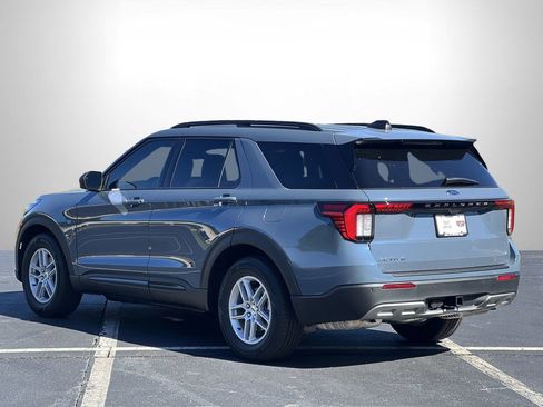 New 2026 Ford Explorer Active w/ Active Comfort Package RWD image 22