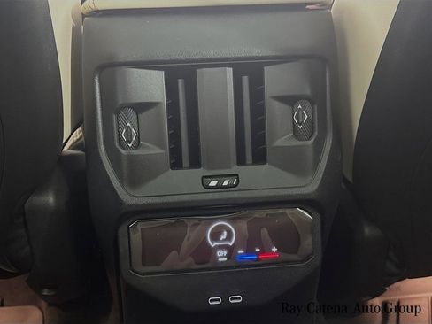 Used 2025 BMW X3 xDrive30i w/ Premium Package image 25