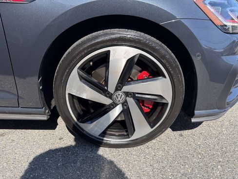 Used 2019 Volkswagen GTI Autobahn FWD image 13