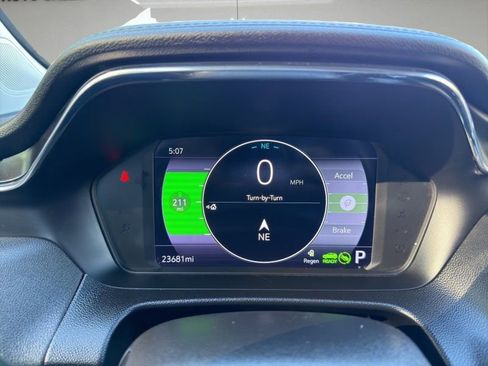 Used 2023 Chevrolet Bolt EUV LT w/ Driver Confidence Package FWD image 15