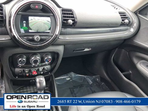 Used 2019 MINI Cooper Clubman ALL4 AWD/4WD image 17
