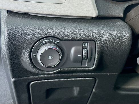 Used 2017 Buick Verano Sport Touring FWD image 10