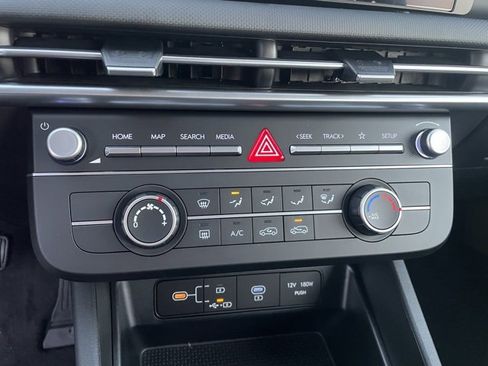 New 2025 Hyundai Tucson SE image 14