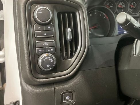Used 2022 Chevrolet Silverado 2500 W/T w/ WT Convenience Package image 8
