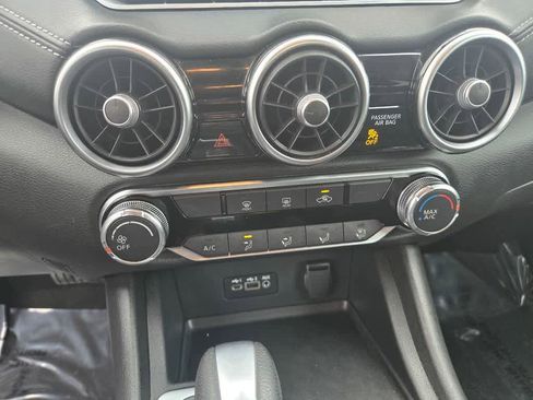 Used 2023 Nissan Sentra SV image 15