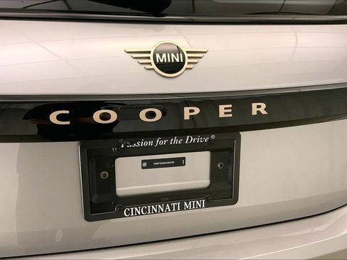 Used 2026 MINI Cooper 2-Door Hardtop FWD image 30