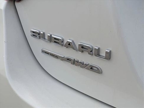 Used 2018 Subaru Legacy 2.5i Limited image 9