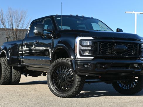 Used 2026 Ford F450 Lariat image 2