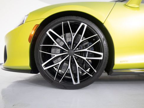 Used 2025 McLaren GTS RWD image 9