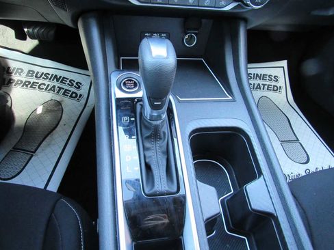 Used 2021 Nissan Sentra SV image 16