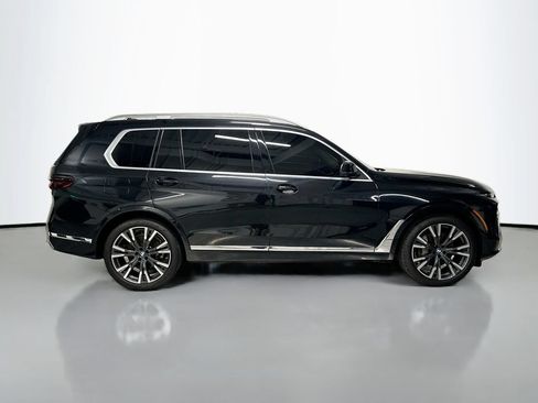 Used 2024 BMW X7 xDrive40i AWD/4WD image 8