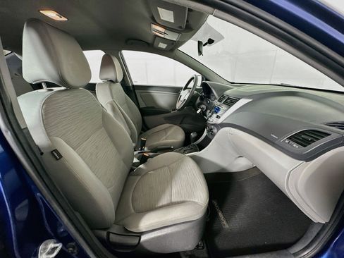 Used 2015 Hyundai Accent GLS FWD image 27