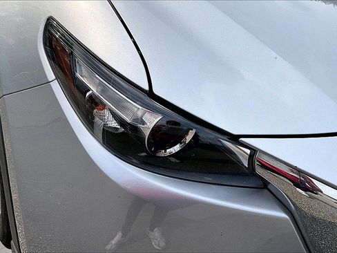 Used 2019 MAZDA CX-9 Touring AWD/4WD image 24