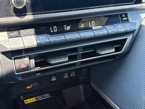 Certified 2025 Toyota Camry SE FWD image 28