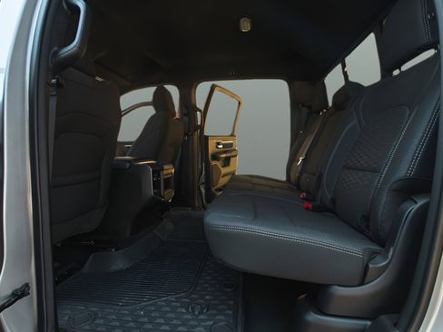 Used 2025 RAM 1500 Big Horn image 24