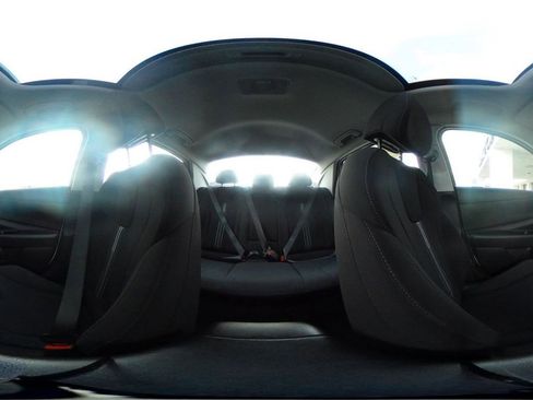 Used 2025 Hyundai Elantra SEL image 43