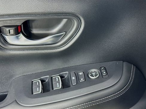 Used 2024 Honda HR-V EX-L image 23