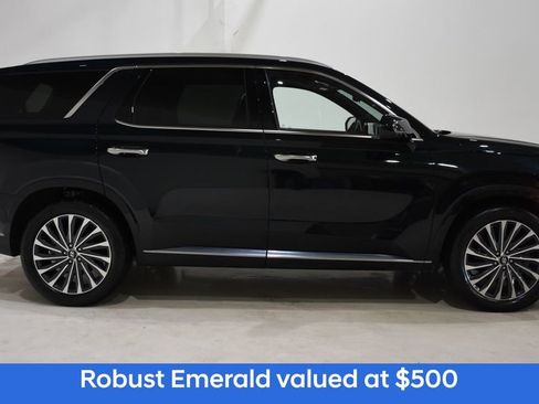 Used 2025 Hyundai Palisade Calligraphy image 3
