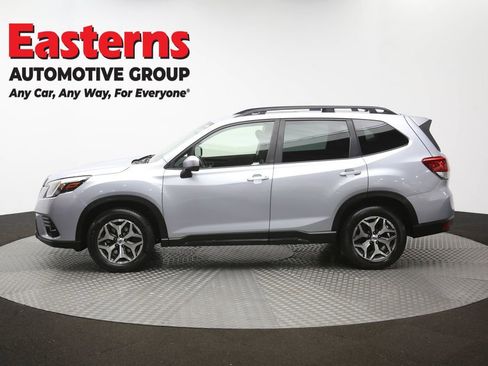 Used 2023 Subaru Forester Premium AWD/4WD image 63