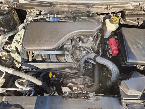 Used 2021 Nissan Rogue Sport S image 21