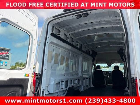 Used 2022 Ford Transit 250 148 High Roof Extended RWD image 27