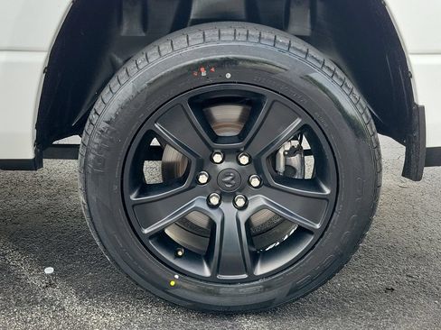 Used 2022 RAM 1500 Big Horn RWD image 10