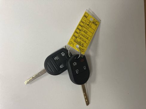 Used 2011 Ford Fiesta SE w/ 203A Rapid Spec Order Code FWD image 31