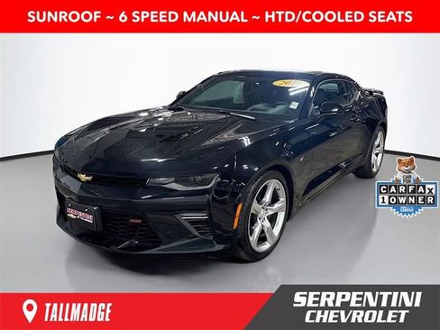Used 2016 Chevrolet Camaro SS RWD image 1