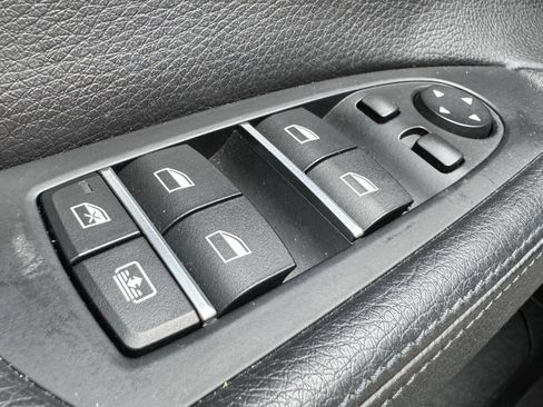 Used 2015 BMW 740i w/ Executive Package RWD image 16