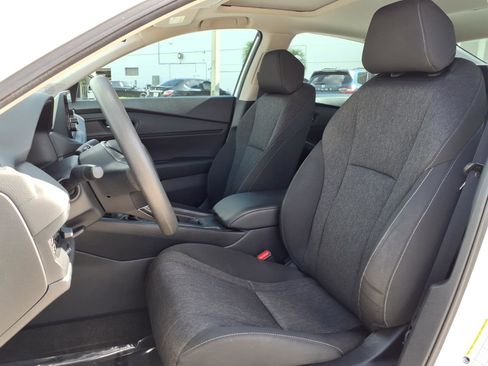 Used 2023 Honda Accord EX image 4