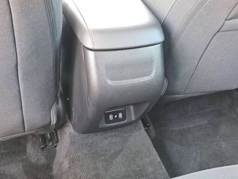 Used 2025 Hyundai Sonata SEL FWD image 23
