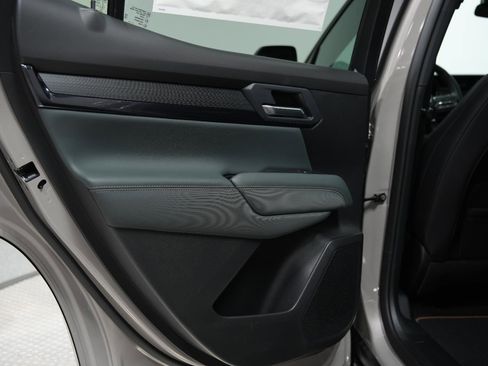 New 2026 GMC Terrain AT4 w/ Convenience Package III image 18