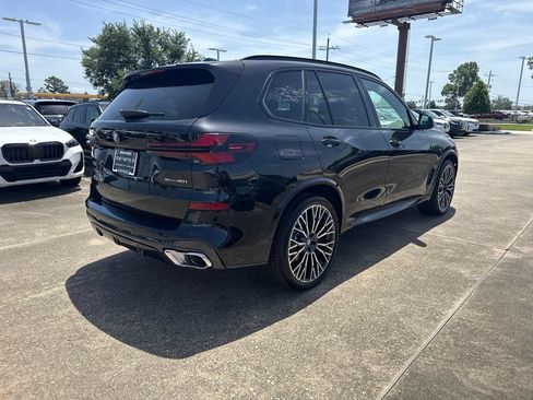 New 2026 BMW X5 xDrive40i w/ M Sport Package AWD/4WD image 5