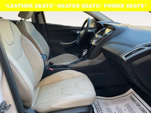 Used 2016 Ford Focus Titanium w/ Titanium Technology Package FWD image 13
