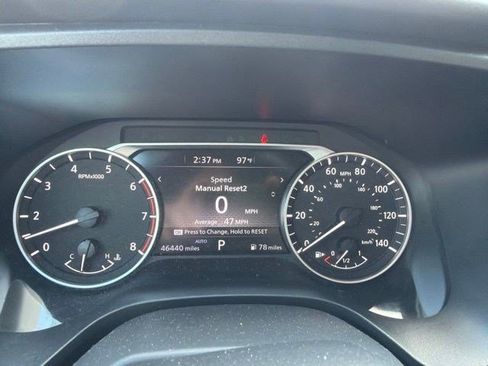 Used 2025 Nissan Rogue S AWD/4WD image 14
